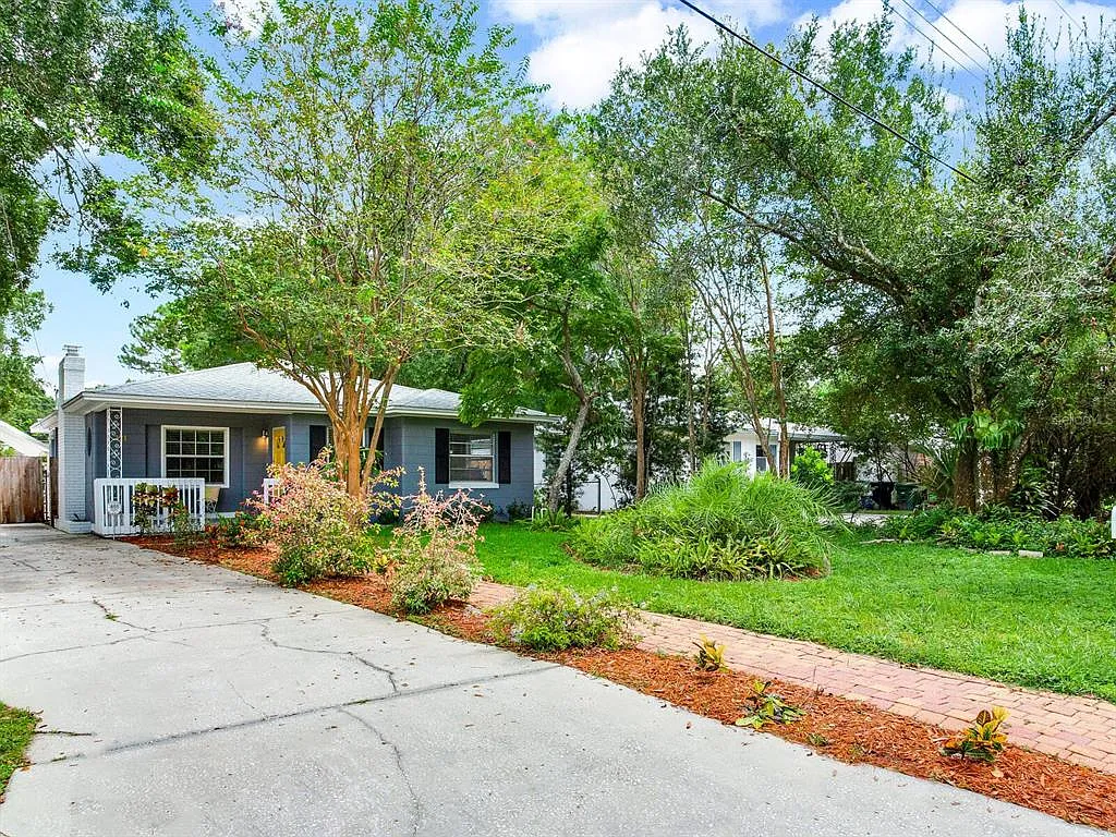 2 bed, 1.0 bath, 1154 sqft, $3,250 — Photo 2