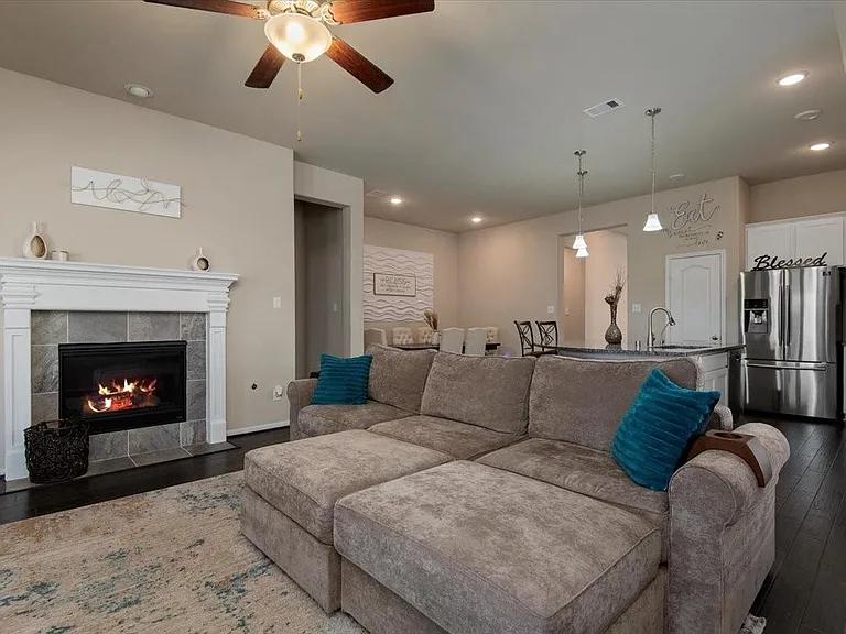2127 Blossomcrown Dr — Photo 15