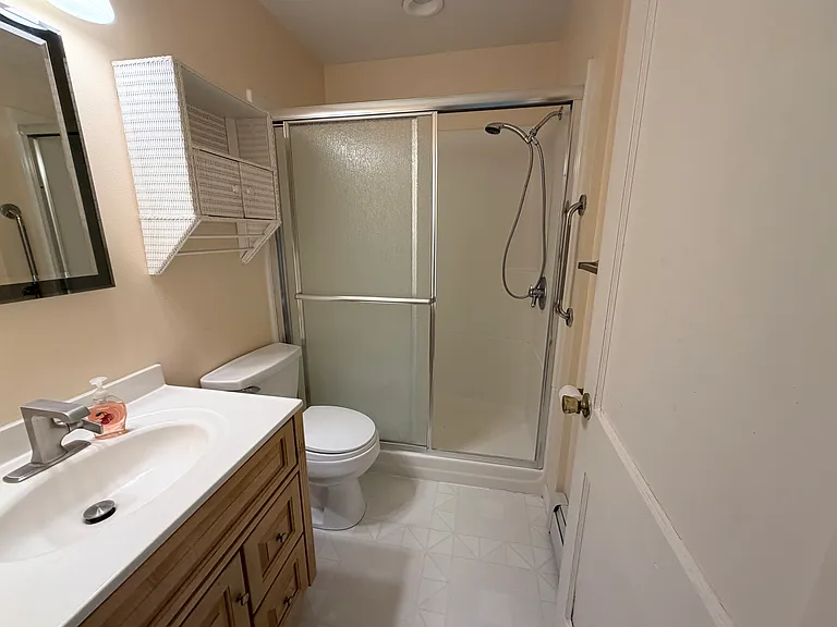 1609 Ash St — Photo 17
