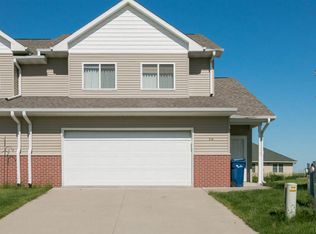 318 Sage Ct, West Liberty, IA 52776