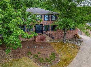13815 Huntleigh Dr, Little Rock, AR 72212
