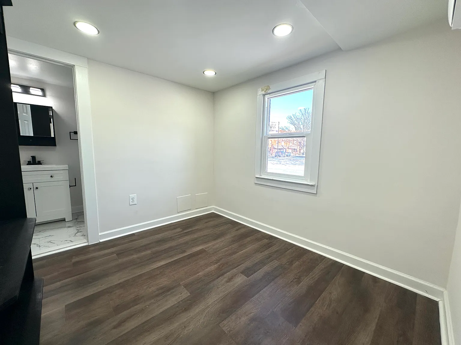 2 bed, $1,500 — Photo 4