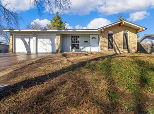 6419 Lazy River Dr, Dallas, TX 75241