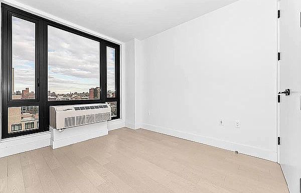 2nd image of 557 4th Ave #915