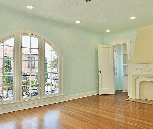 3rd image of 140 Hermosa Ave