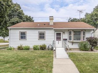 6618 W Fremont Pl, Milwaukee, WI 53219