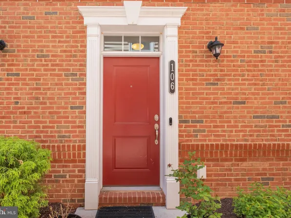 23225 Milltown Knoll Sq Unit 106, Ashburn, VA 20148