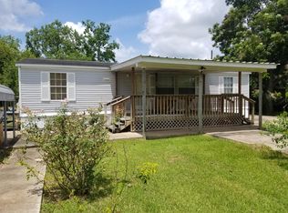 603 Avenue F, Van Vleck, TX 77482