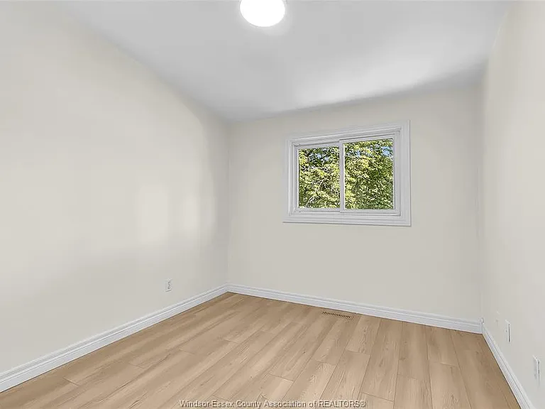 1930 Columbia Ct #31 — Photo 18