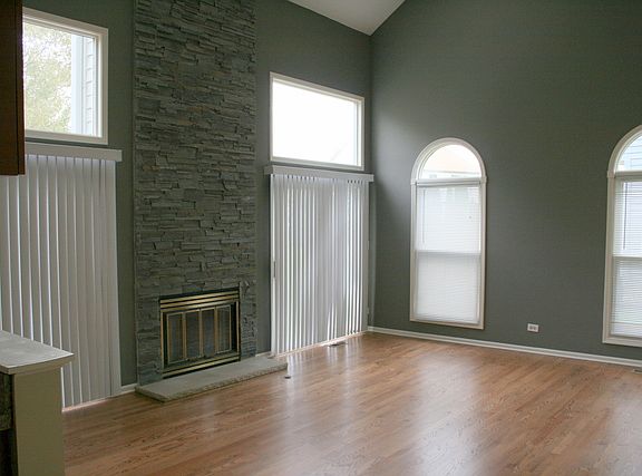 4th image of 965 Harmon Blvd
