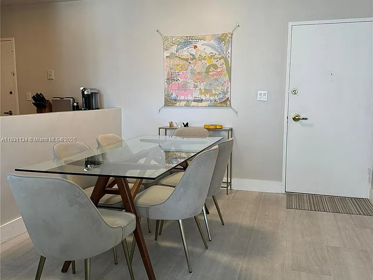 5700 Collins Ave #3C — Photo 8