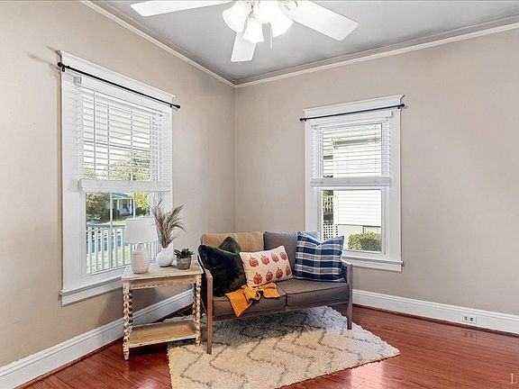 5th image of 241 McWane Cir