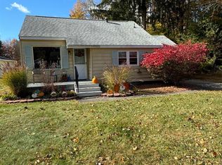 831 Smith St, East Tawas, MI 48730