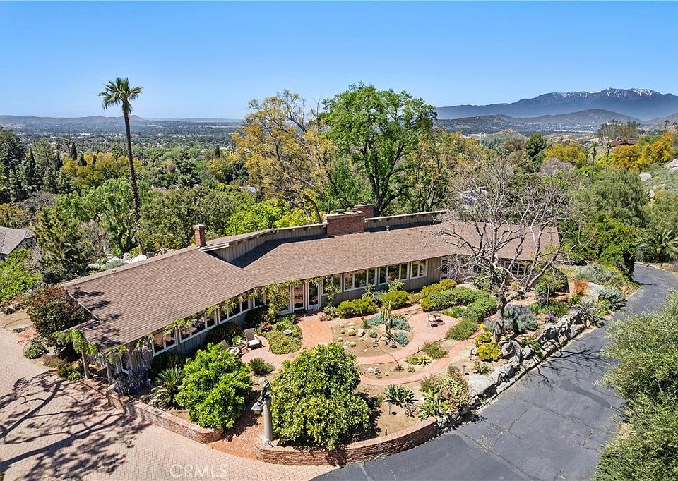 6154 Hawarden Dr, Riverside, CA 92506 Zillow