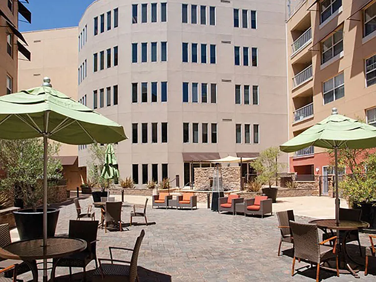 Rafael Town Center Apartments — Photo 3
