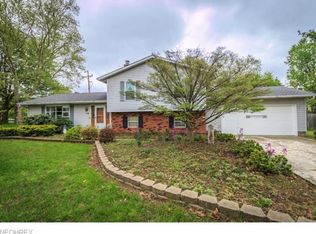 8544 Lake Shore Blvd, Mentor, OH 44060