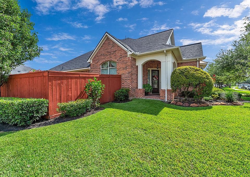 1st image of 12026 Arcadia Bend Ln