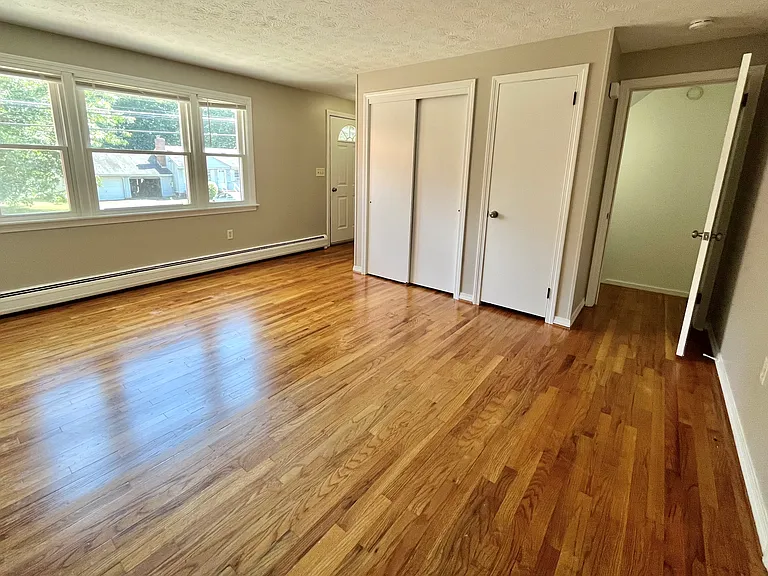 38 Franklin St #2 — Photo 8