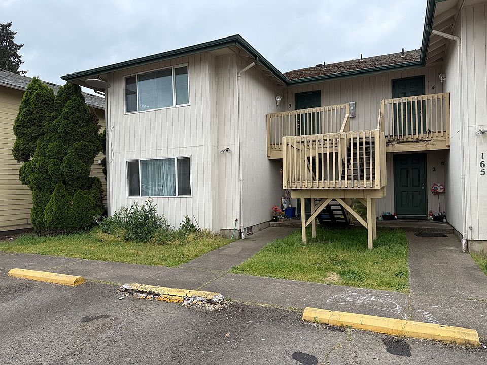 1st image of 165 SW Kalmia St Ste 3