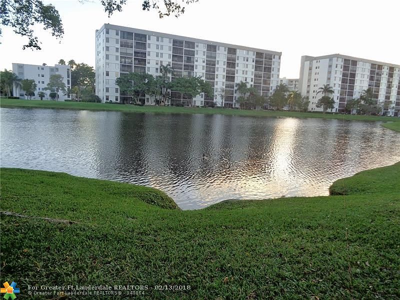 1st image of 2226 N Cypress Bend Dr APT 105