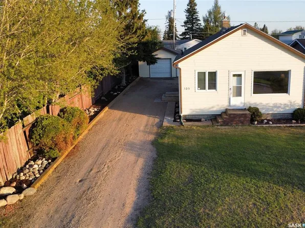105 5th AVENUE W, Shellbrook, SK S0J 2E0