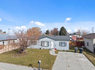 205 Adams St, American Falls, ID 83211
