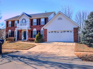 1929 Spring Beauty Dr, Florissant, MO 63031