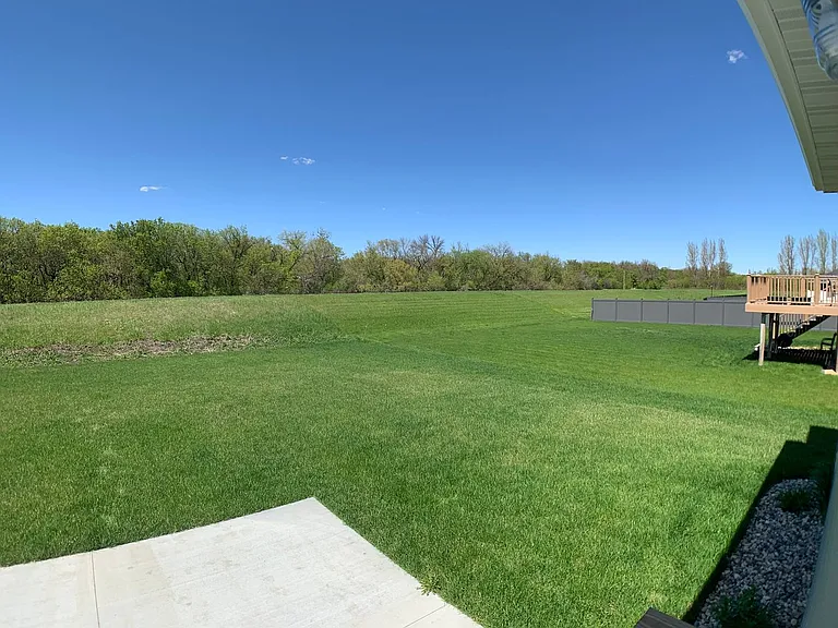 1360 Goldenwood Dr NW — Photo 25