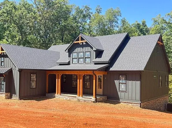 37 Lewis Rd, Clarksville, VA 23927