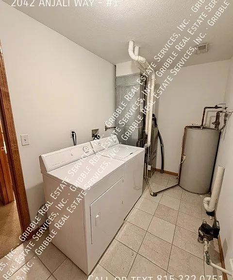 2042 Anjali Way #1 — Photo 14
