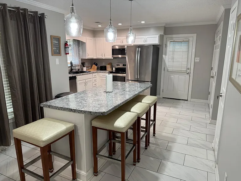 8360 Brooklawn Dr — Photo 10
