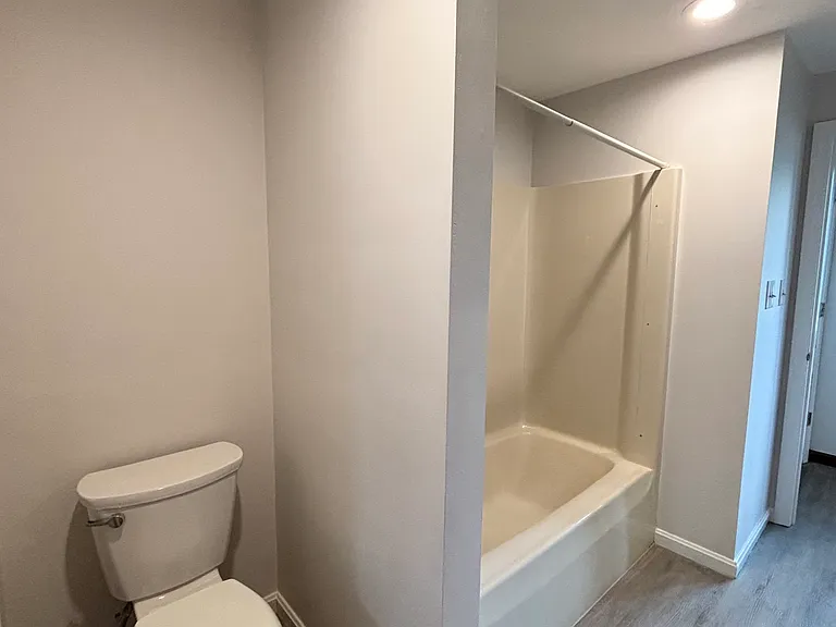 9 Elm St #1 — Photo 10