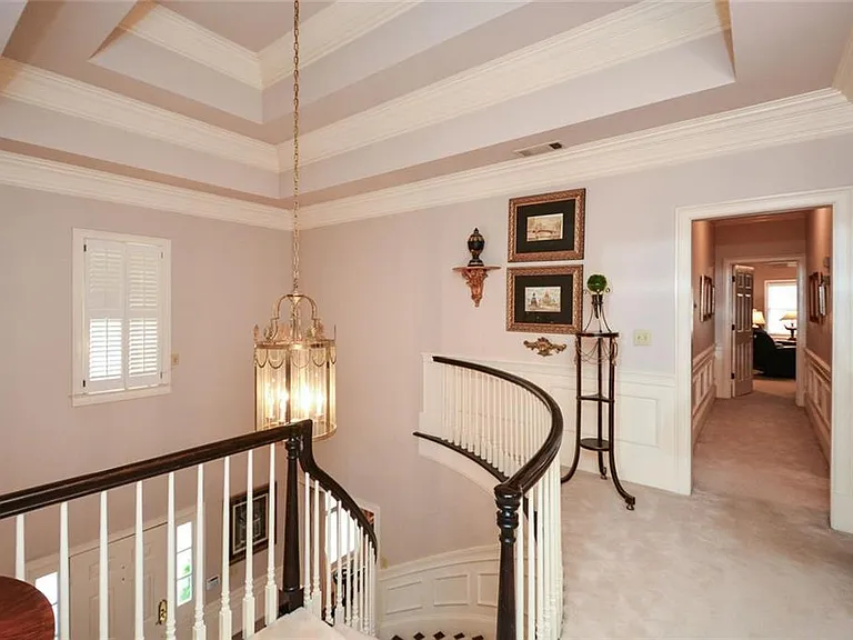 1640 Lazy River Ln — Photo 45