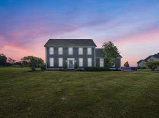 2838 Hocking Trl, Canal Winchester, OH 43110