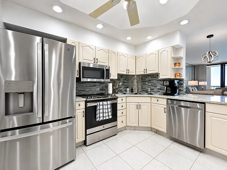 9900 S Ocean Dr #1603 — Photo 7