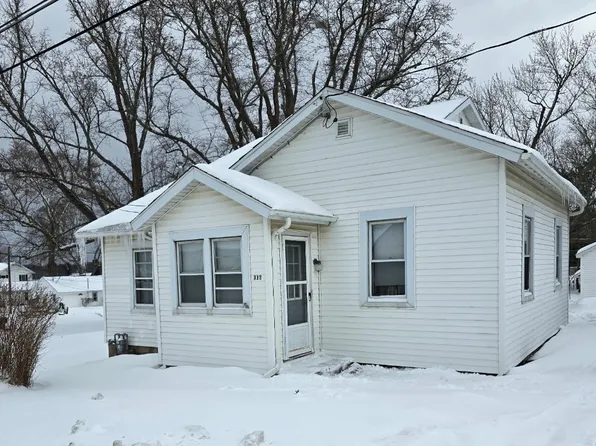 104 Washington St, Edinboro, PA 16412
