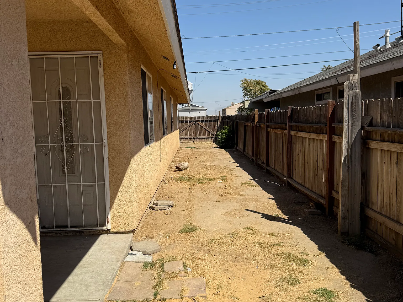 4 bed, 1538 sqft, $2,350 — Photo 3