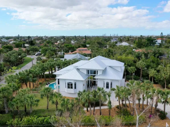 660 Anchor Dr, Sanibel, FL 33957