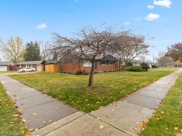 11648 De Clerck Dr, Sterling Heights, MI 48313