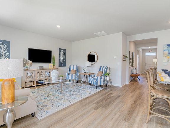 4th image of 4083 Robin Song Way