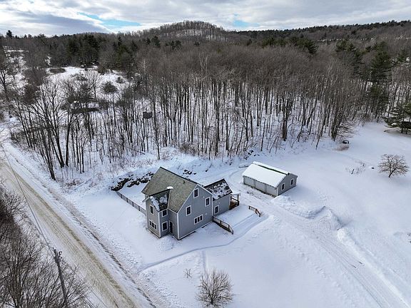 4th image of 101 Young Road