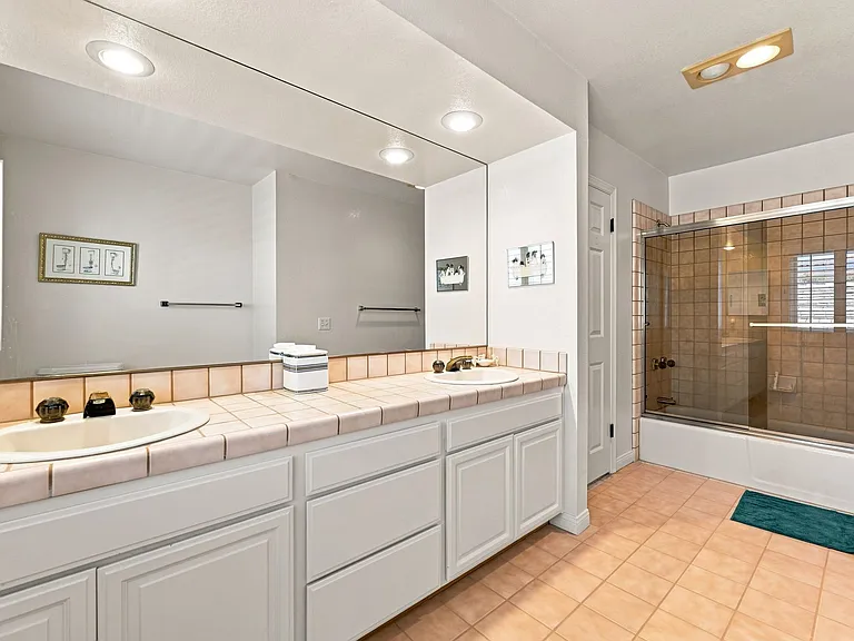 12331 Fairway Pointe Row — Photo 27