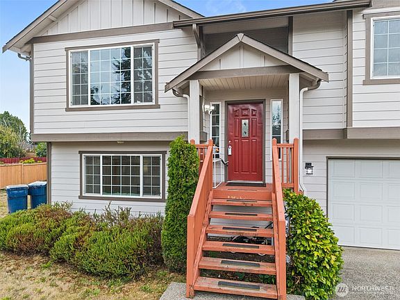 2nd image of 4903 84th Street NE
