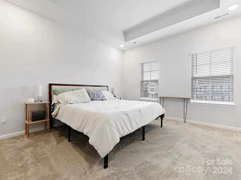 10118 Hemingway Pl — Photo 29