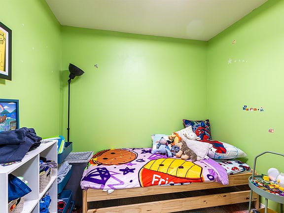 3rd image of 2750 Fairlane St #114