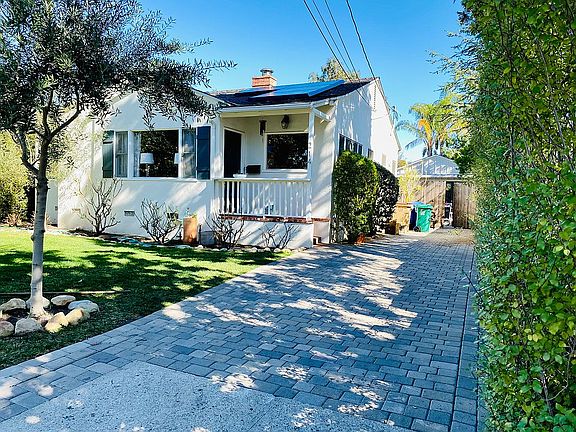 3rd image of 214 Vernal Ave