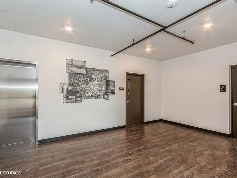 The Hall at The Hub — Photo 44