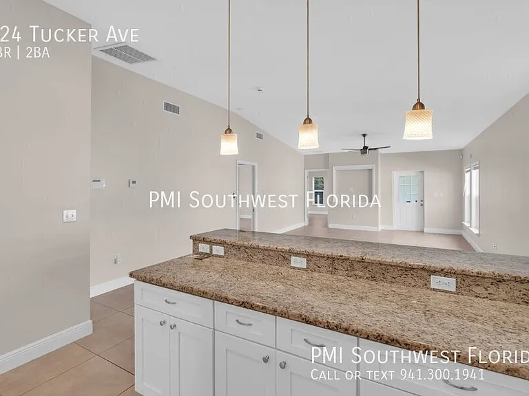 124 Tucker Ave — Photo 8
