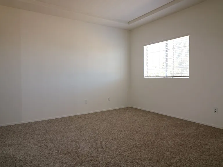 4455 Hazeltine Ave #207 — Photo 14