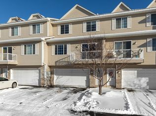 1579 County Road D E UNIT D, Maplewood, MN 55109